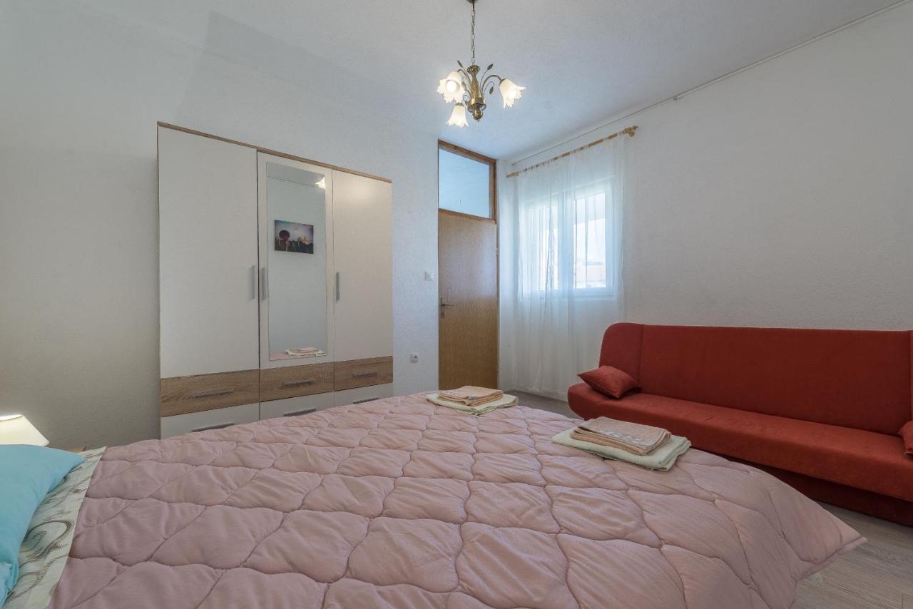 Apartmani Mlinar9 #2 กอร์นยิ คาริน ภายนอก รูปภาพ