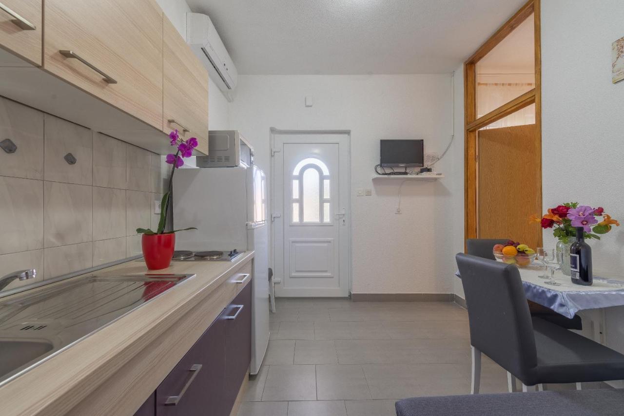 Apartmani Mlinar9 #2 กอร์นยิ คาริน ภายนอก รูปภาพ